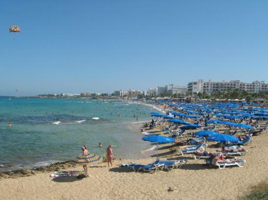 Pallinio Court 402 Fig Tree Bay- Protaras Beach, Iasonos Str 7A Apartment Bagian luar foto